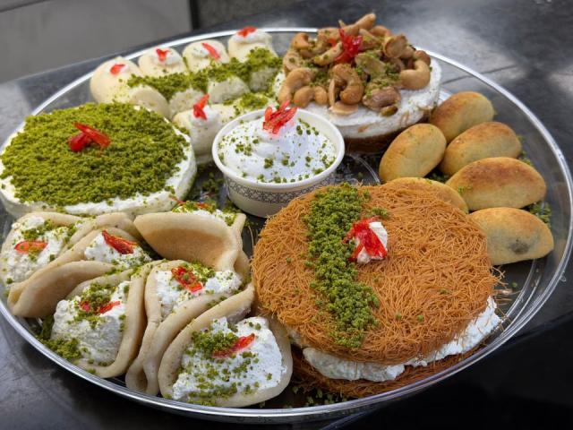 صينية حلويات لوكسا